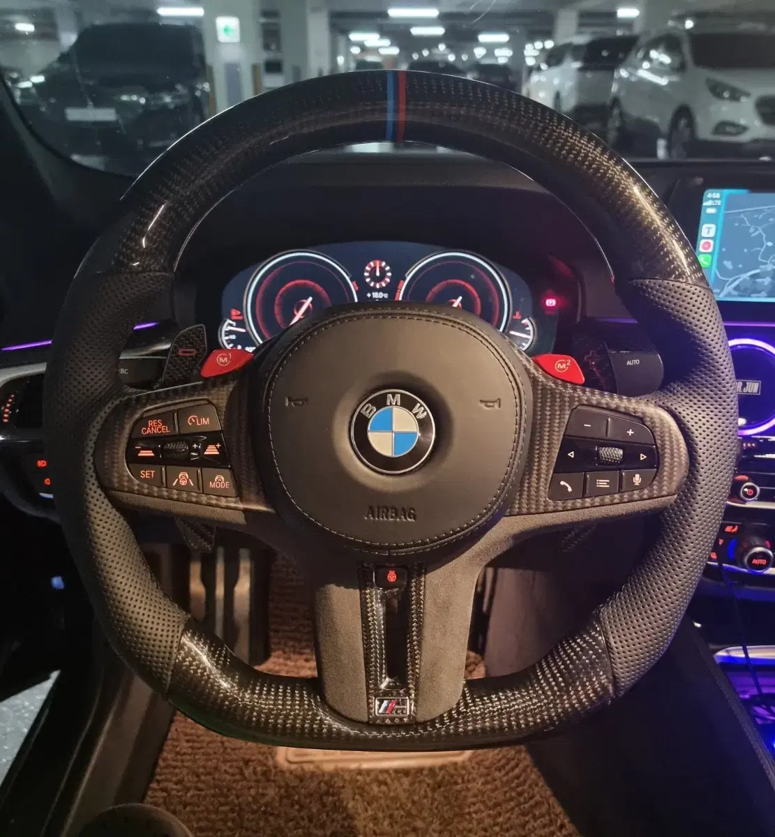 BMW G바디 카본M핸들 (열선,진동,m1m2버튼 활성화 가능)