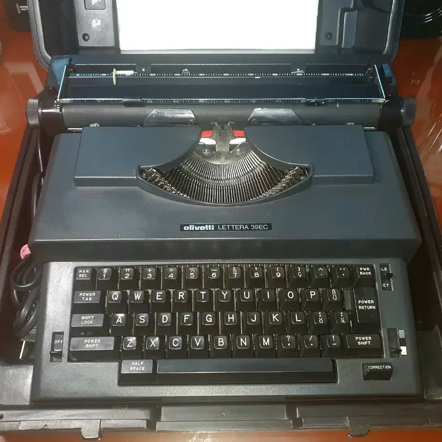 olivetti LETTERA 39EC 전동타자기