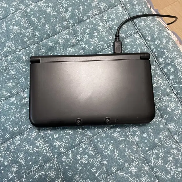 닌텐도 3DS XL 일본판 판매합니다.