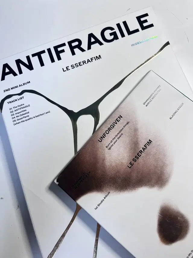 르세라핌 Antifragile,unforgiven cd 앨범 일괄 판매