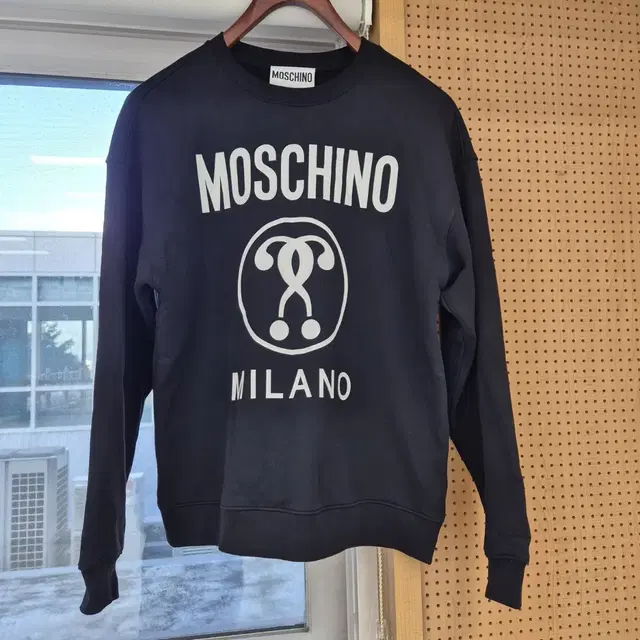 모스키노 MOSCHINO 맨투맨_슬림핏