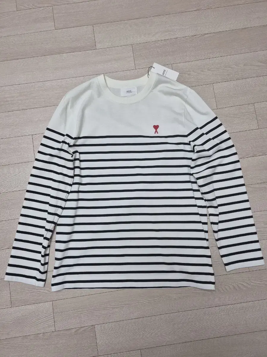 [L] Army Smallheart Stripe Long Sleeve