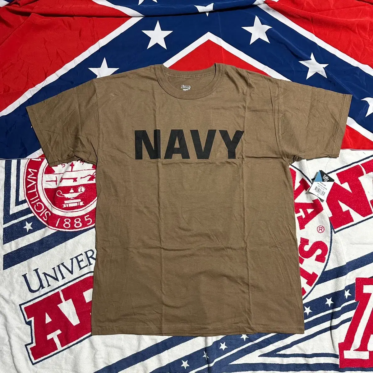 Chocolate NAVY Short Sleeve T-shirt