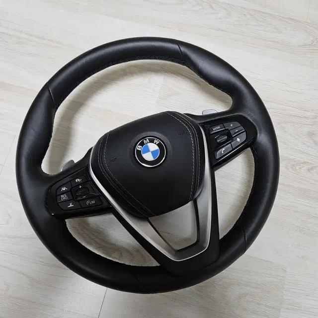 bmw g바디 정품핸들