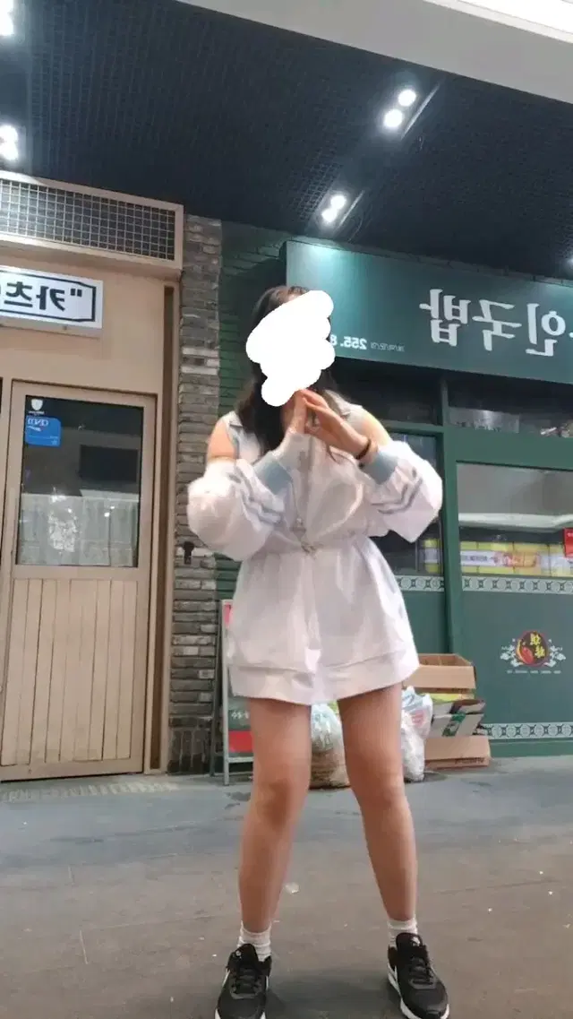 이루이루이루 원피스 셋업 판매 ㅅㅊㅇ 리즈리사 디마럽