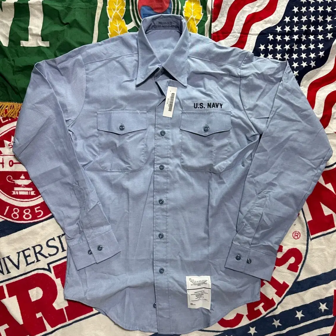 US Army Original Chambray Shirt Size M 100 Brand New