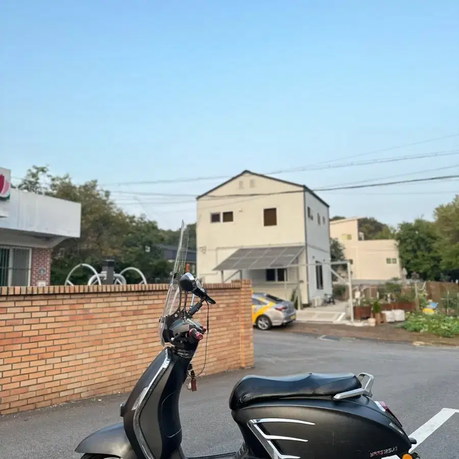 야르스125