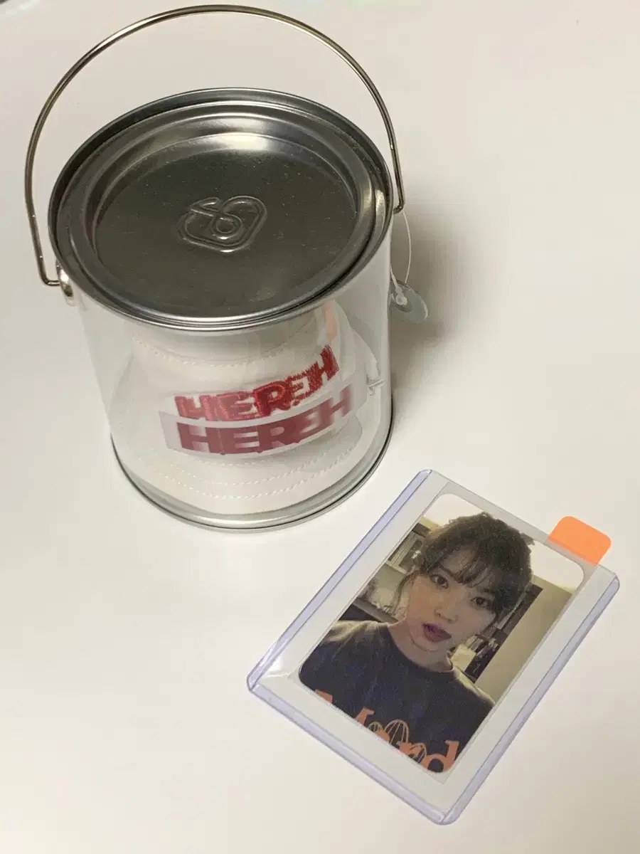 [바로배송] 아이유 버킷햇키링 #포카 #헐콘 #더위닝 #모자 #볼캡키링