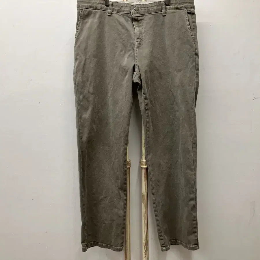 2 nEWEST 바지 XXL(110)