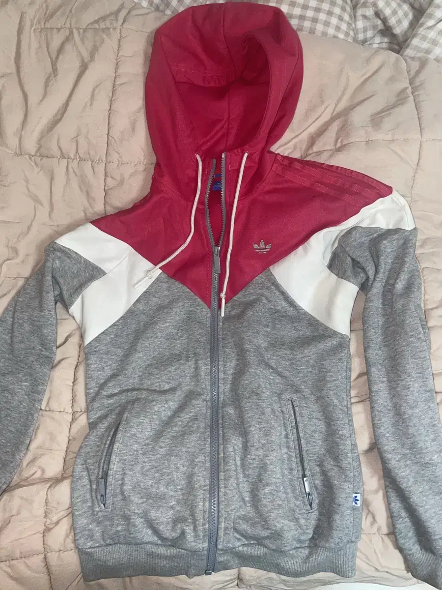 Adidas Pink Hoodie Adidas GUPA EUROPA LIFE IS WET Women's Vintage