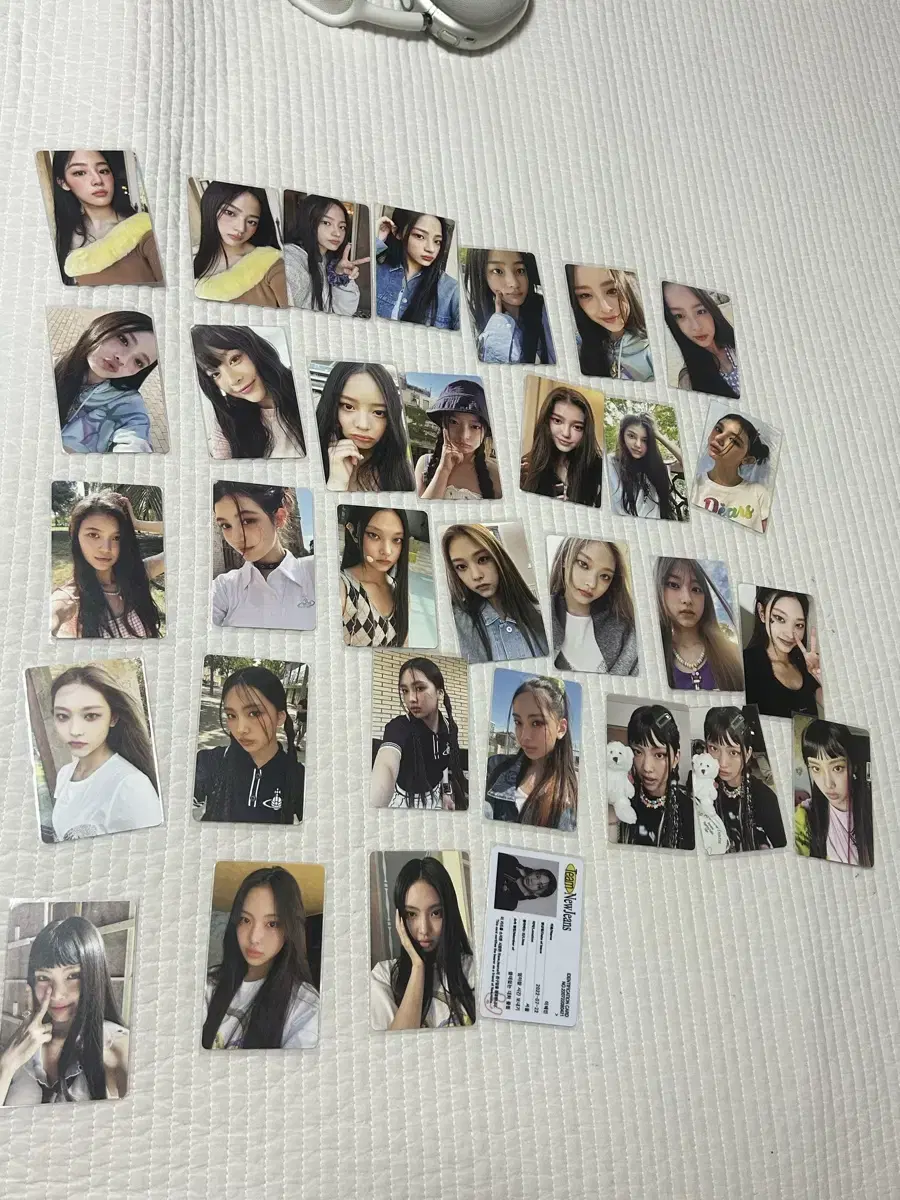 New Jeans photocard bulk Chapter 32 minji hanni danielle haerin Hyeyin