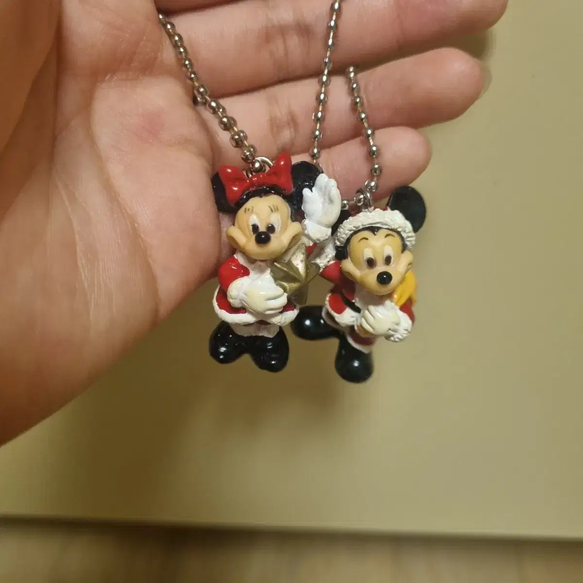 disney santaMickeyMickey MouseMickey Minnie