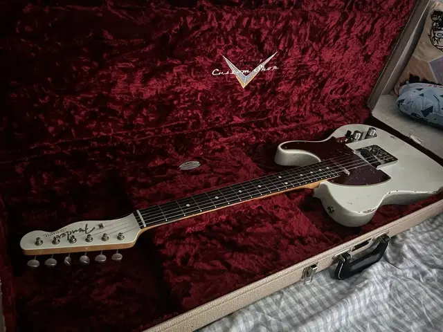 Fender custom shop 1963펜더 텔레캐스터 레릭 판매합니다