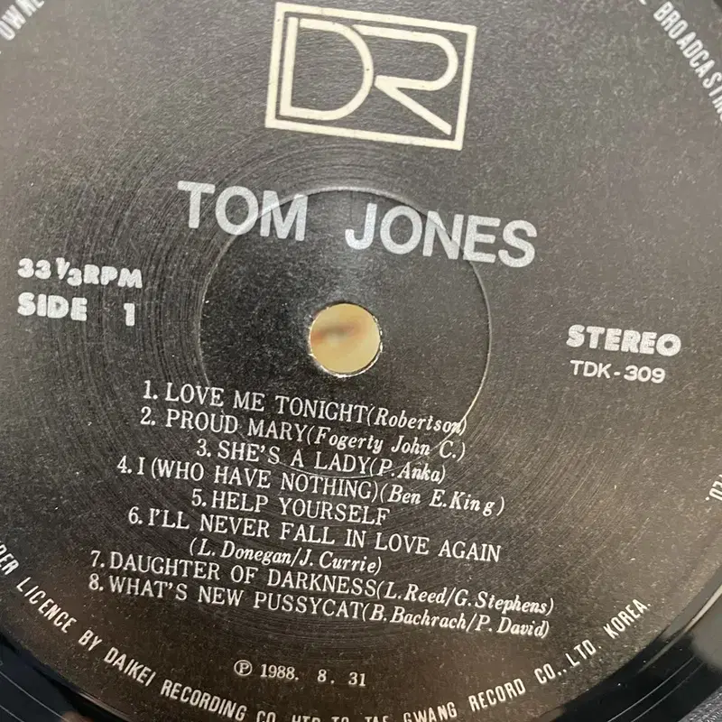 TOM JONES LP / AA5254