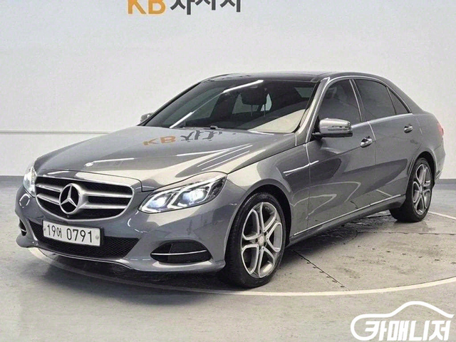 벤츠E-클래스 W212 E250 블루텍 4MATIC 아방가르드중고차/전액