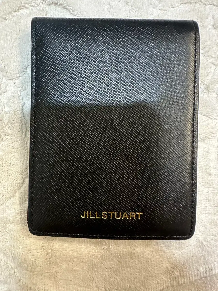 질스튜어트 정품 남녀공용 지갑 팝니다 | 브랜드 중고거래 플랫폼, 번개장터