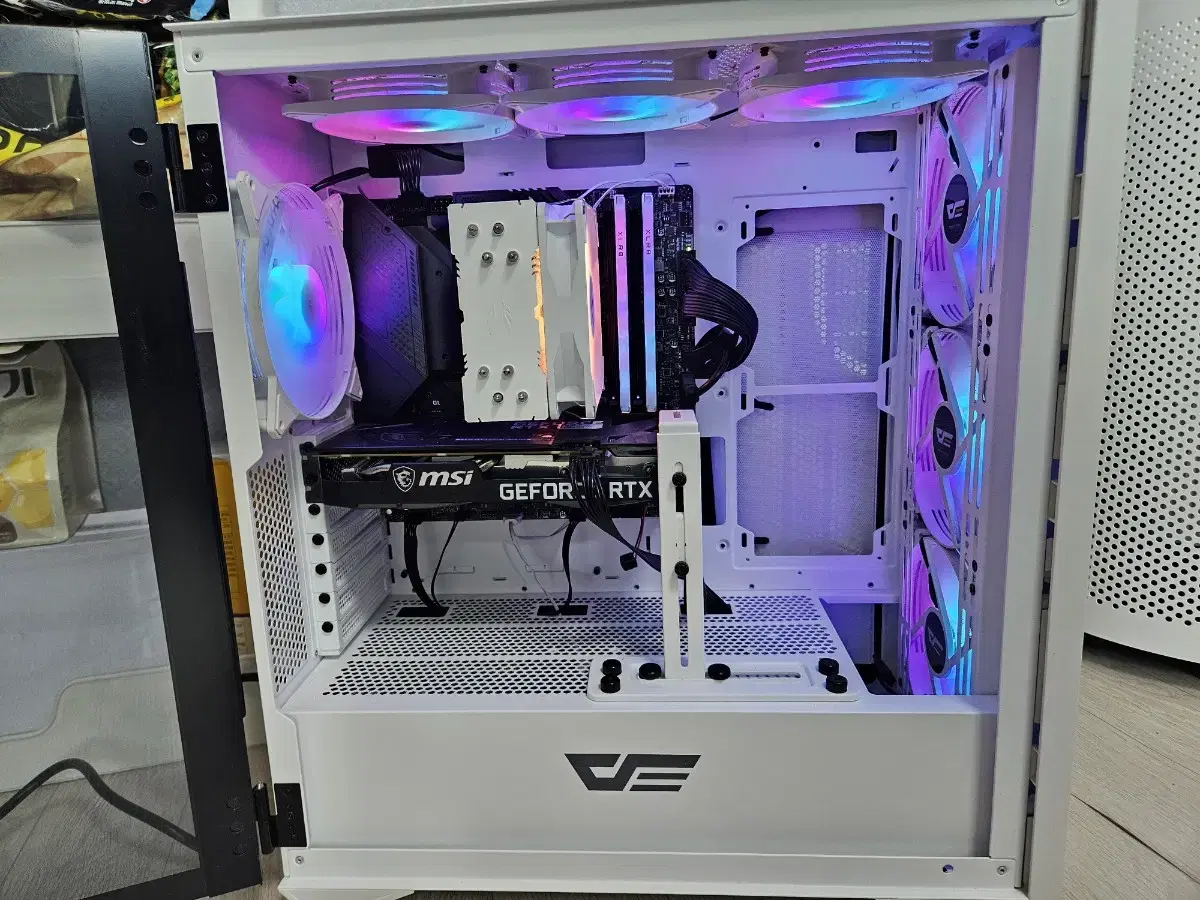 12400F 3060 White Gaming Advanced Body