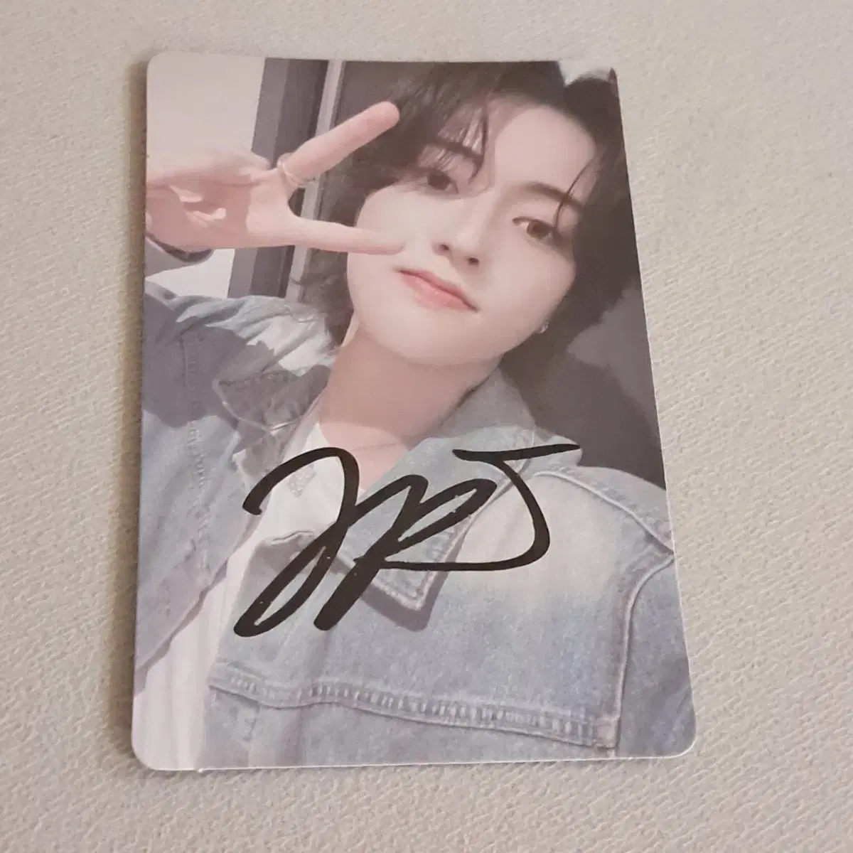 TREASURE haruto Handwritten signature Photocard