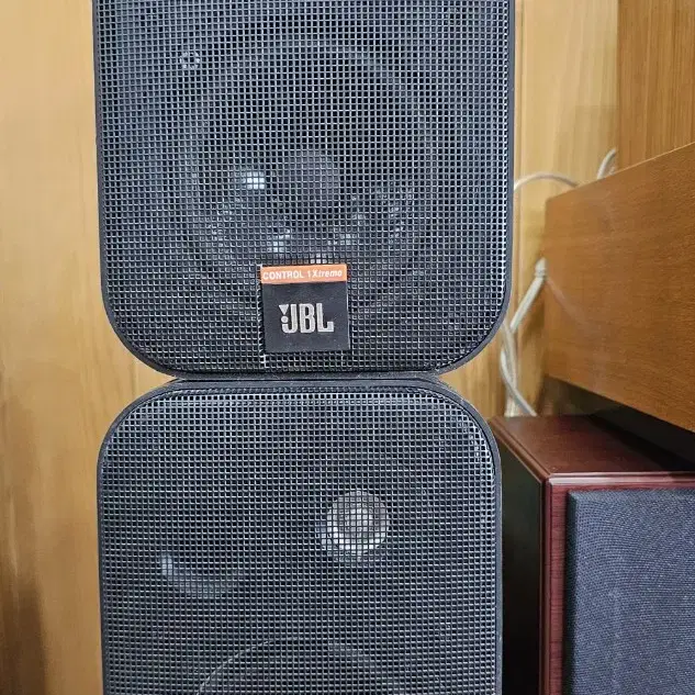 명품스피커/ JBL 컨트롤 1X treme