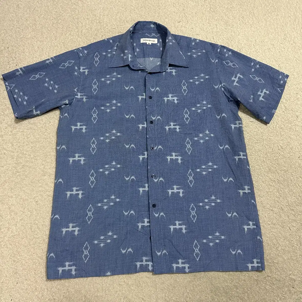 Yves Saint Laurent Short Sleeve Shirt XL 105