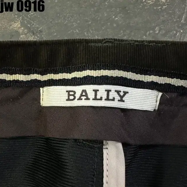 105-110 BALLY PANTS 발리 바지