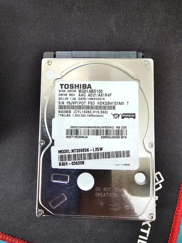 노트북용 HDD 1TB & DDR3 14900  4GB  팝니다