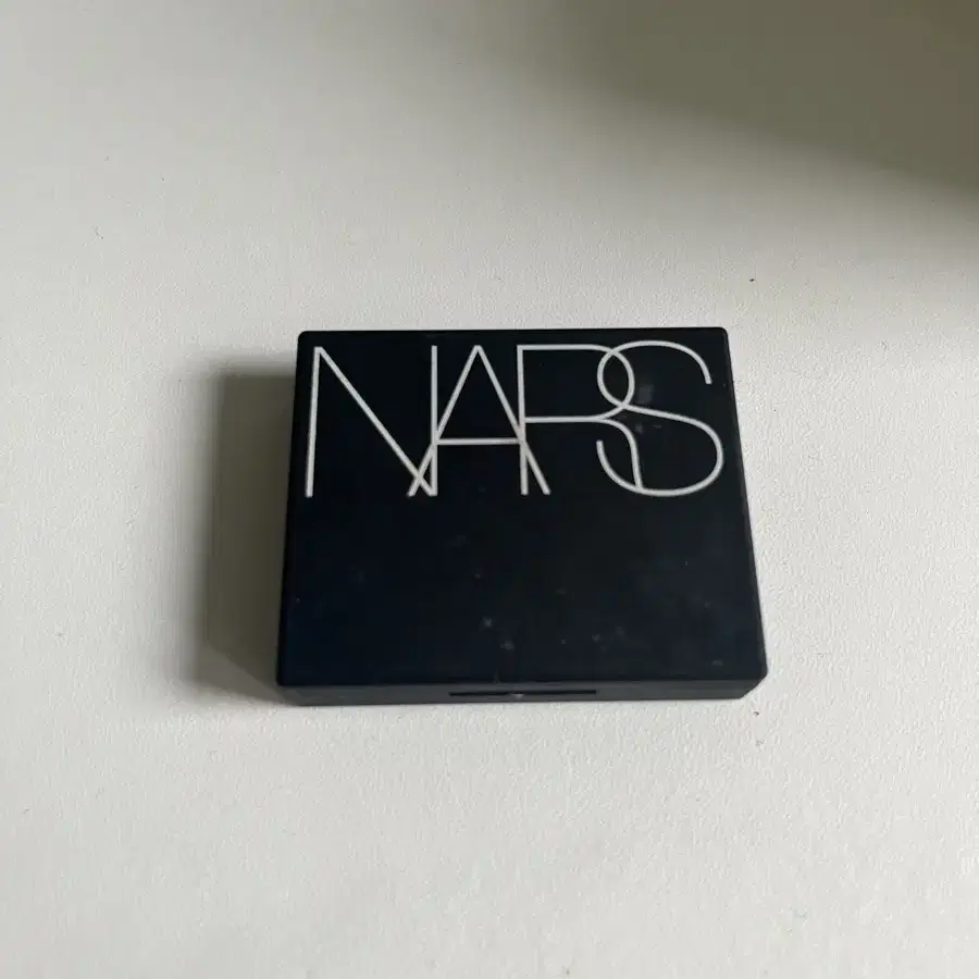 나스(Nars) 아이섀도우 Melrose (새상품)