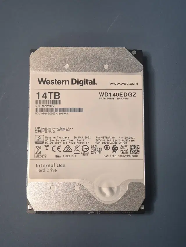 WD 14TB WD 140EDGZ HDD SATA 14테라 판매합니다.