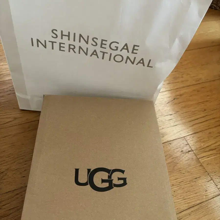 [새상품]신세계 정품 어그 슬리퍼 ugg 스커페트(6) 핑크