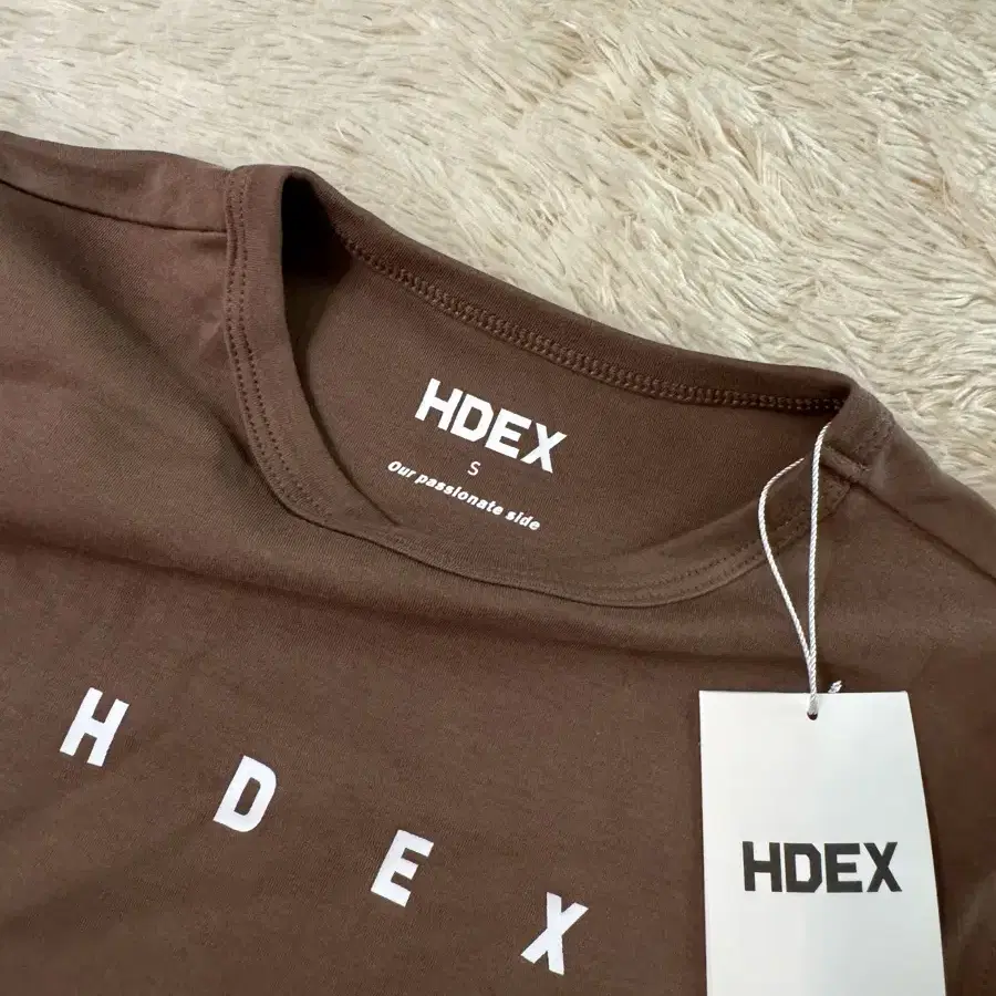 Hdex 릴렉스핏 크롭 티셔츠 브라운 S 새상품