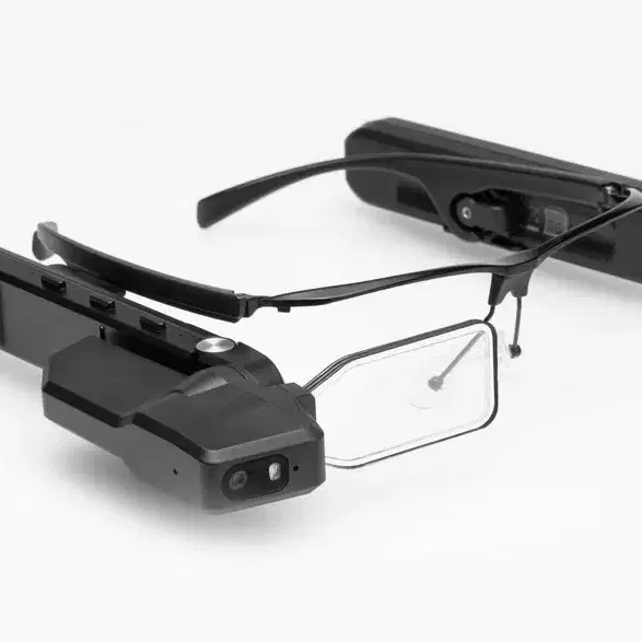 Vuzix M4000