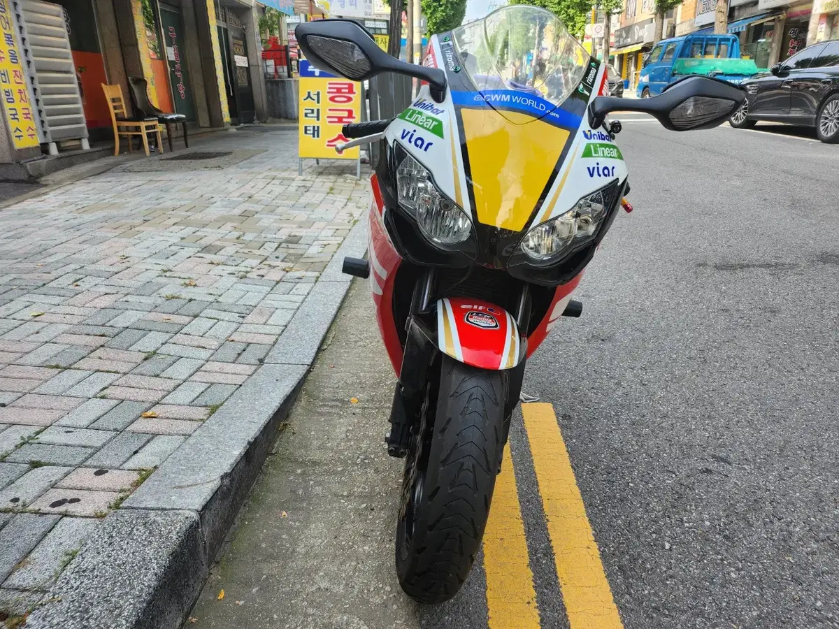 08년식 cbr1000rr 저렴하게 판매합니다