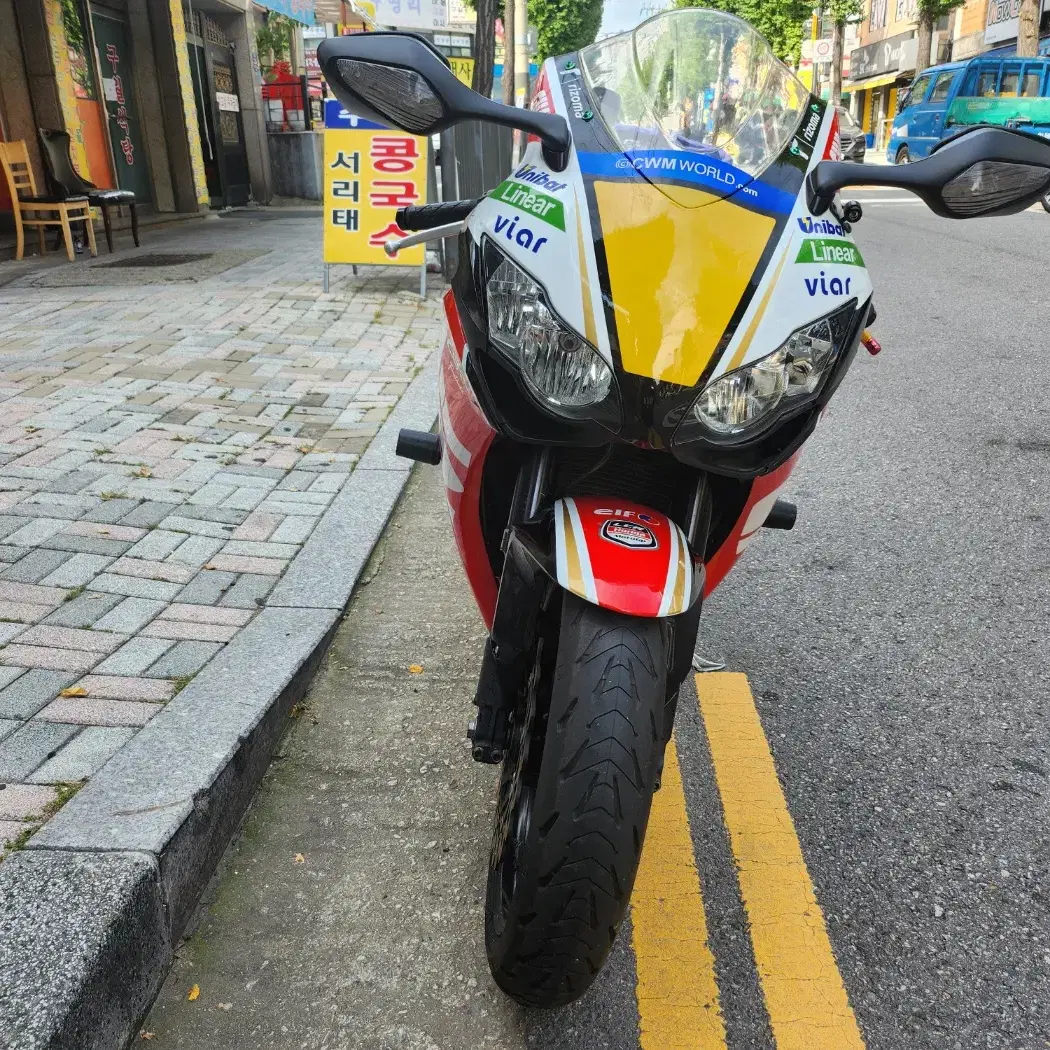 08년식 cbr1000rr 저렴하게 판매합니다