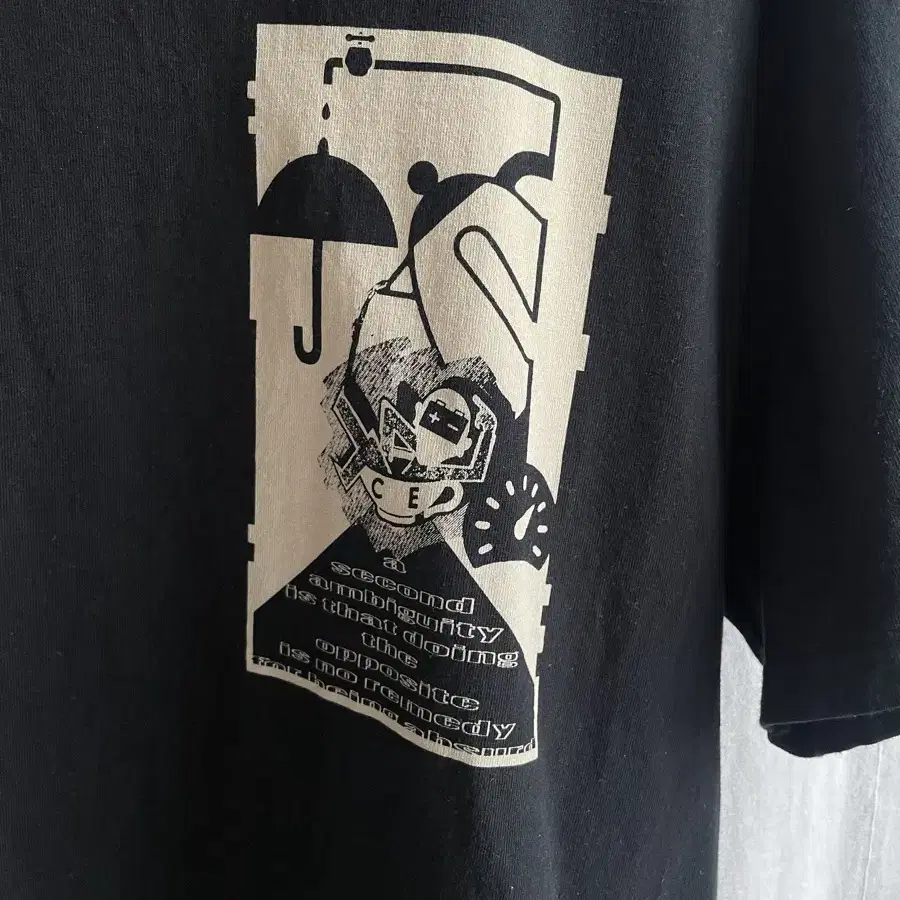 카브엠트 반팔 cav empt