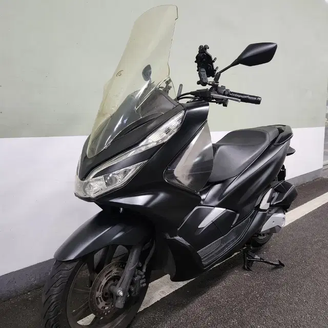 20년식 혼다 pcx125  판매합니다.