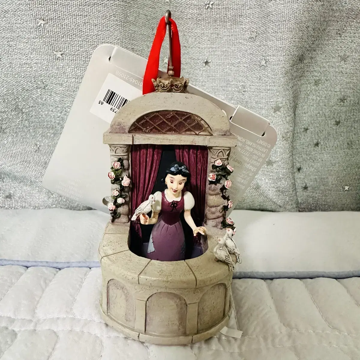 Disney Genuine) Snow White Singing Ornament Figure