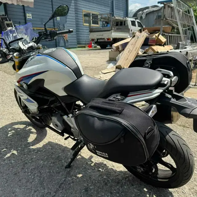 bmw g310r 18년형 생활튜닝 판매합니다.