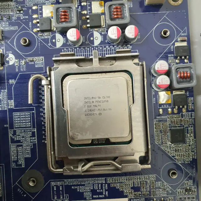 [무료배송] 중고 E6700+N15235+쿨러 반조립세트