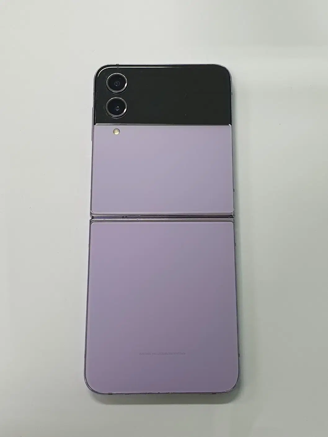 [Mint] Galaxy Z Flip 4 256G Bora Purple LG #DamagedX