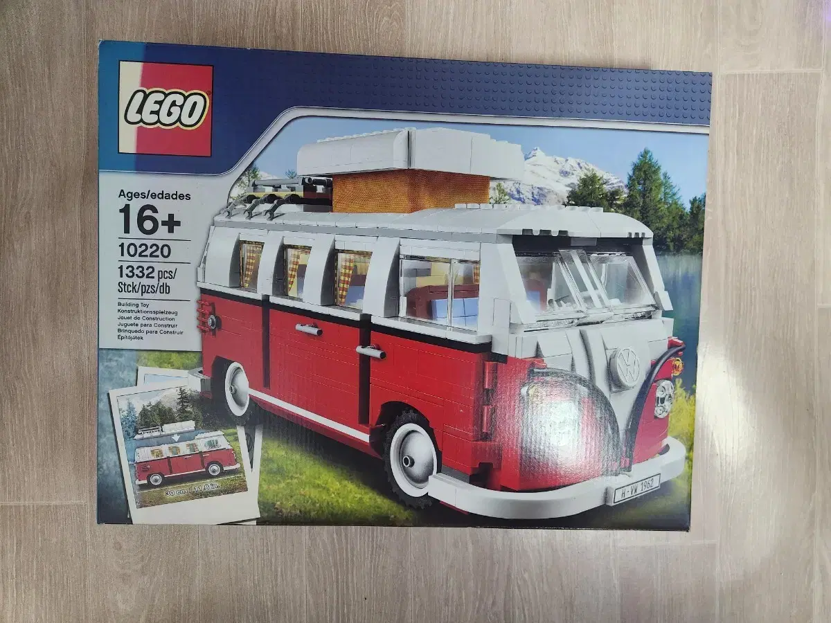 LEGO 10220