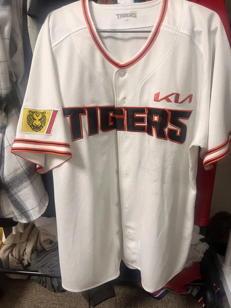 Kia Tigers Legends Home Jersey