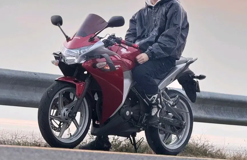 HONDA CBR250R 키로수적음 서울