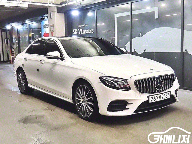 벤츠E-클래스 W213 E350 4MATIC AMG LINE중고차/전액할