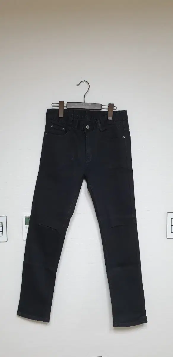 (Unworn) AWESOME Men's Pants 30 Black