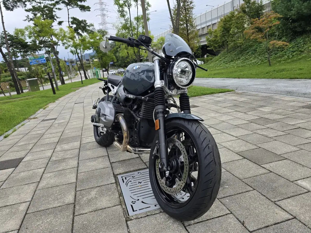 다산 모토갤러리 BMW R nine T pure  판매합니다