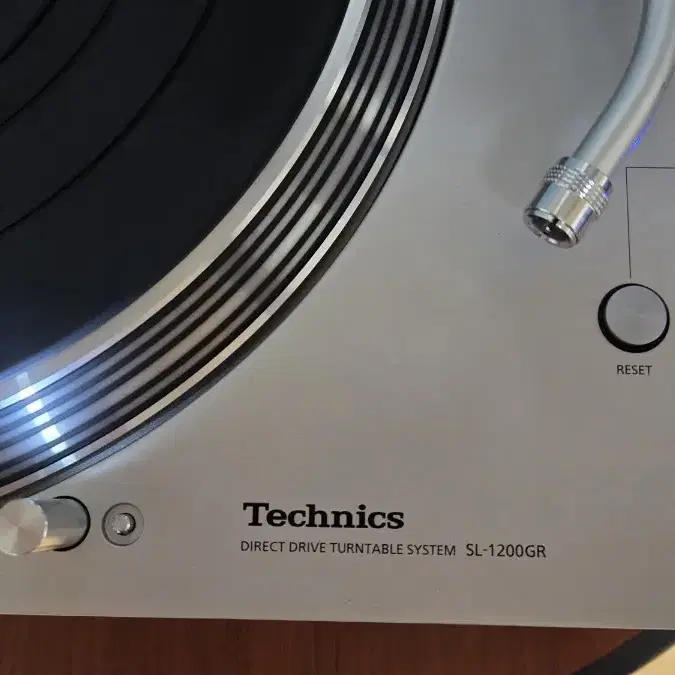 테크닉스, Technics 턴테이블 SL-1200GR 실버 팝니다