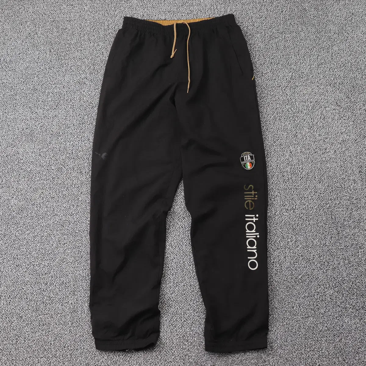 Diadora Italy Five-a-Side Track Pants (L)