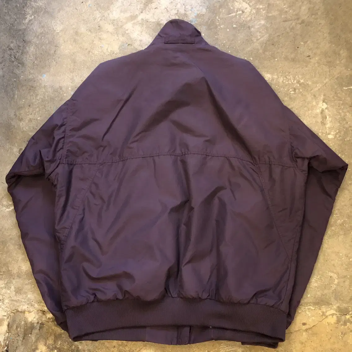 93 Patagonia USA made - L (105 -110)