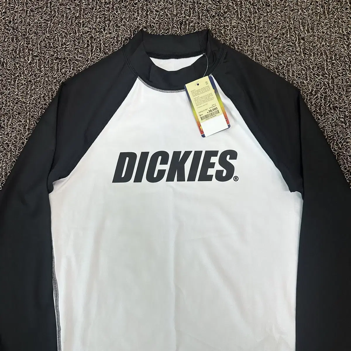 새상품 DICKIES 디키즈 기능성 긴팔 티셔츠 운동복 런닝복 S