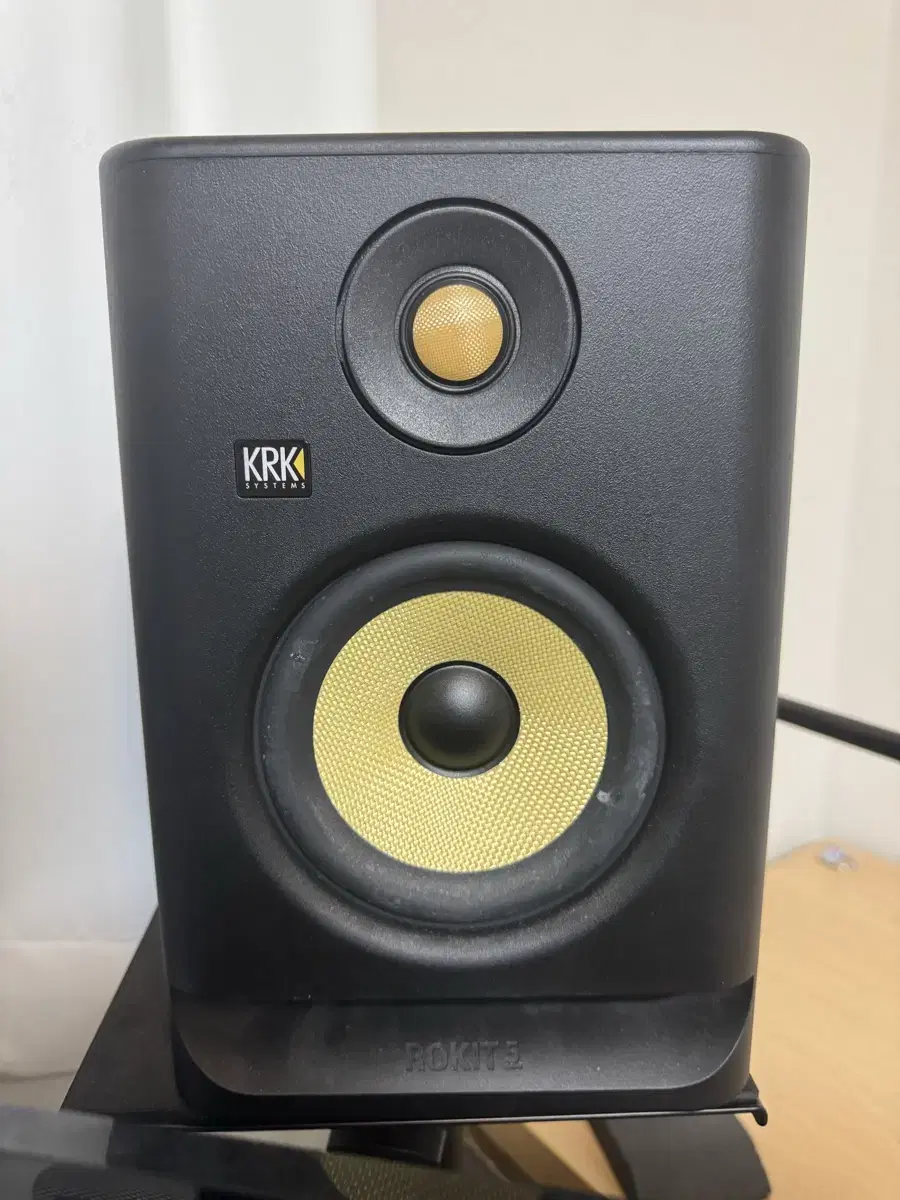 KRK Rokit 5 G4 2통